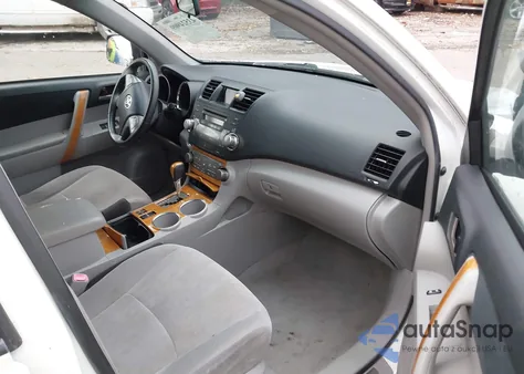 2008 Toyota Highlander Hybrid from USA, damaged, VIN JTEEW41AX82025213